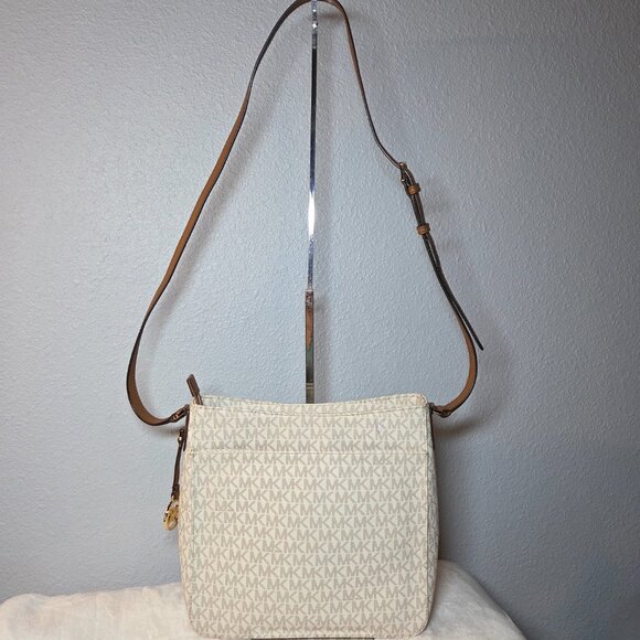 Authentic Michael Kors Jet Set Large Logo Messenger Bag - Picture 3 of 12